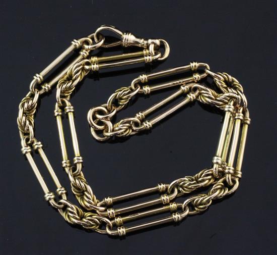 An Edwardian 15ct gold albert chain, 17in.